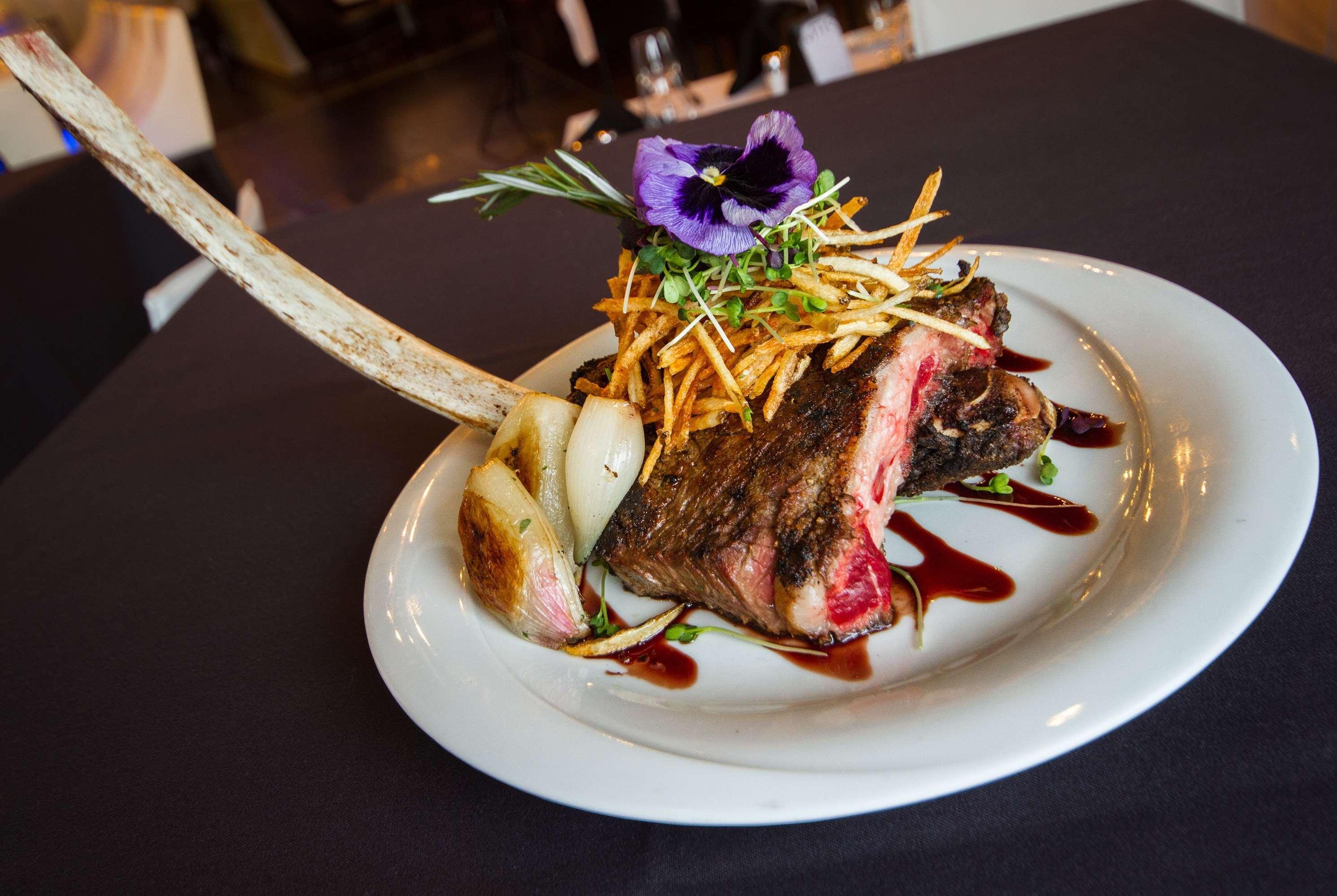 The Mosey Buffalo Williamsville Tapestry Collection Hilton エクステリア 写真
